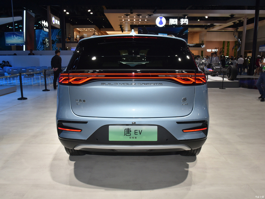 2023 BYD TANG EV 4WD AWD SUV 635KMの電気走行距離と0.5Hの高速充電時間