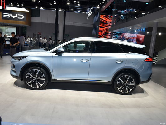 2023 BYD TANG EV 4WD AWD SUV 635KMの電気走行距離と0.5Hの高速充電時間