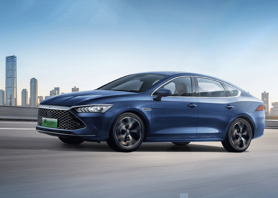 2023 BYD Qin Plus DM-i チャンピオン PHEV セダン ハイブリッド 55KM/120KM 4ドア 5席