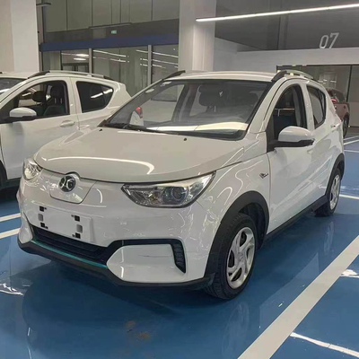 Baic EC3 電動車両 5 座席と左方向車から電動タクシーを使用