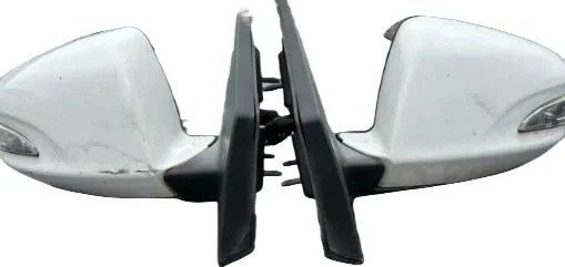 BYD E5 オリジナル 自動車 部品 ギアボックス バッテリー ミラー ライト キー ショック吸収 ドア