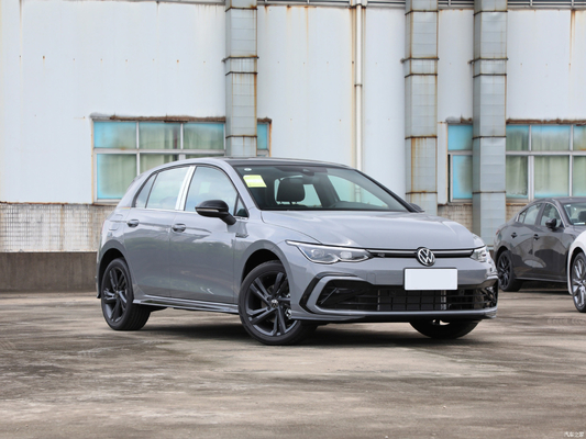 2023ゴルフ・フェイスリフト208TSL DSG PRO LED昼間ライト付き小型SUV