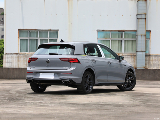 2023ゴルフ・フェイスリフト208TSL DSG PRO LED昼間ライト付き小型SUV
