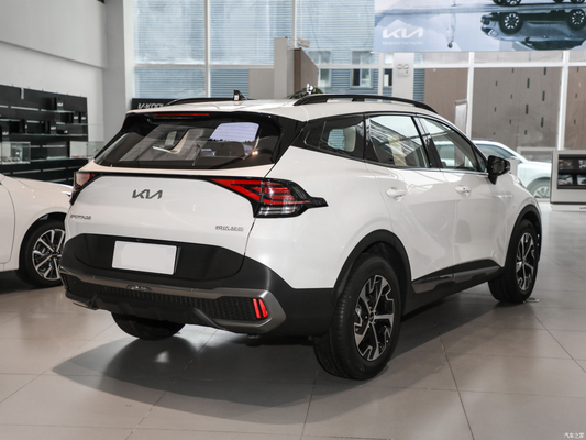 2023 KIA Sportage ガソリン/ガソリンSUV カー フロントディスク 後部ディスクブレーキシステムと金属屋根ラック