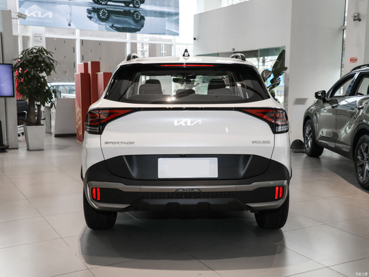 2023 KIA Sportage ガソリン/ガソリンSUV カー フロントディスク 後部ディスクブレーキシステムと金属屋根ラック