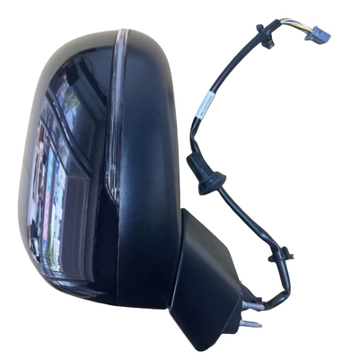 自動車の損傷したパーツをリンク社に交換 01 09 05 03 08 06 2023 2022 部品