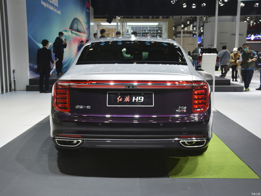 ESC装備のHongqi H9 2.0Tセダン 電動のリアビューミラーと最適運転