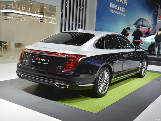 ESC装備のHongqi H9 2.0Tセダン 電動のリアビューミラーと最適運転