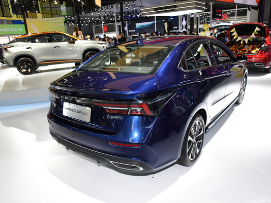 燃料タイプ  benzin エンジン 2021 Chery Arrizo 5 PLUS 1.5T CVT スマート PLUS 4ドア 5人乗り
