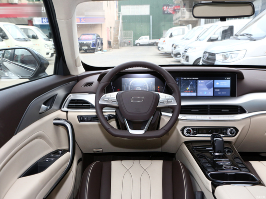 2023 左方向Faw ベストゥーンT77 1.5L 7DCT コンパクトSUV 1.5T 169HP L4ガソリンカー