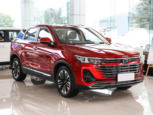 2023 左方向Faw ベストゥーンT77 1.5L 7DCT コンパクトSUV 1.5T 169HP L4ガソリンカー