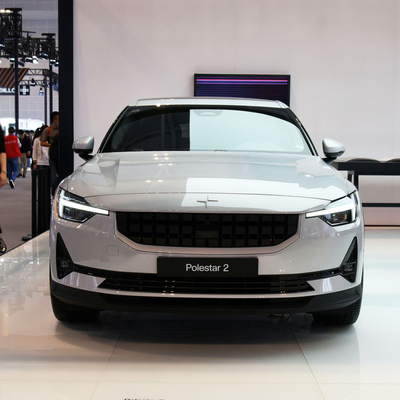 純電気自動車 Polestar2のセカンドハンド ヴォルボEVカー ロングレンジ 565km バージョン