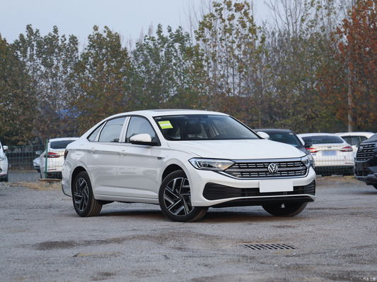 2023年 フォルクスワーゲン サギター 300TSI DSG レップ バージョン リュックカメラと自動AC付きセダン