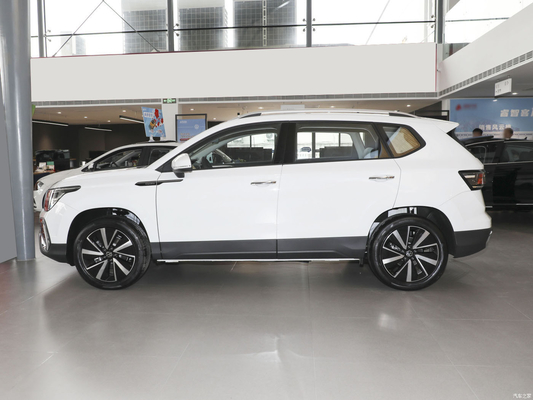 2023年 フォルクスワーゲン サーヌ 300TSI 2WD 月版 SUV 自動エアコン