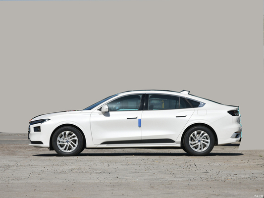 自動エアコン フォード・モンデオ 2023 ECO ブース 180 シュヤ・セダン ガソリンカー ユーロVI