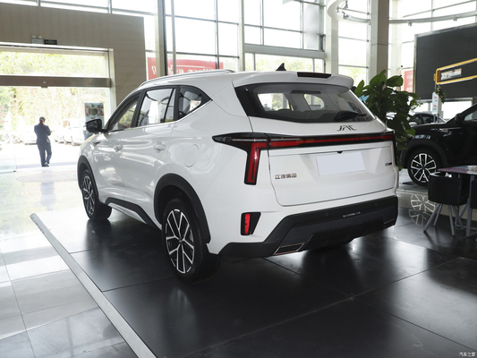 2024 Jac X8 Plus 7人座 LEDヘッドライト 50-80Lの燃料タンク容量を持つガソリンSUV