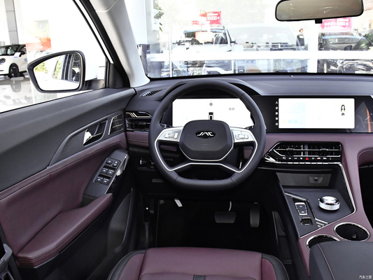 2024 Jac X8 Plus 7人座 LEDヘッドライト 50-80Lの燃料タンク容量を持つガソリンSUV