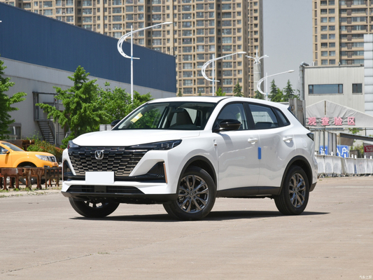 タッチスクリーンとLED昼間ライト 2023 チャンアン CS55PLUS 1.5T DCT ユースバージョン SUV