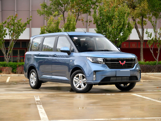 2019年 武陵ロングアン 1.5T マニュアル 7人乗り SUV 最大トルク Nm 200-300Nm