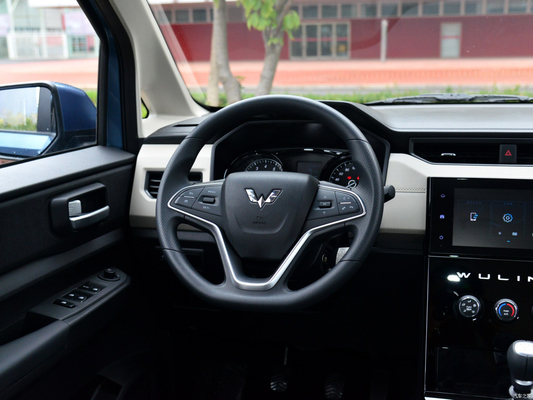 2019年 武陵ロングアン 1.5T マニュアル 7人乗り SUV 最大トルク Nm 200-300Nm