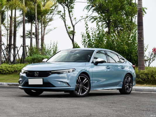 パノラマ・サンルーフ 2023 ホンダ・シビック 2.0L ルイ エクスクルーシブ・エディション 4ドア 5席セダン