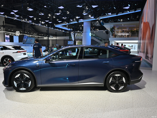 2023年 シェンラン SL03 電動車 515KM 5ドア 5席セダン 190KW総エンジンパワー