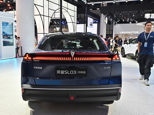 2023年 シェンラン SL03 電動車 515KM 5ドア 5席セダン 190KW総エンジンパワー