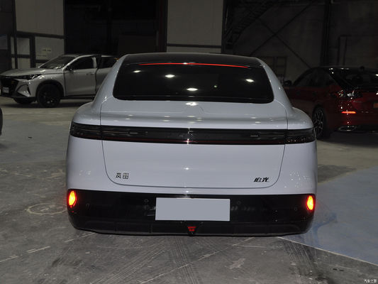 遠距離能力 375KW VOYAH 4ドア 5人座セダン 730km CLTC範囲