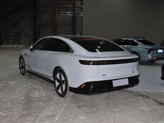 遠距離能力 375KW VOYAH 4ドア 5人座セダン 730km CLTC範囲