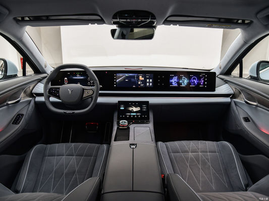 遠距離能力 375KW VOYAH 4ドア 5人座セダン 730km CLTC範囲