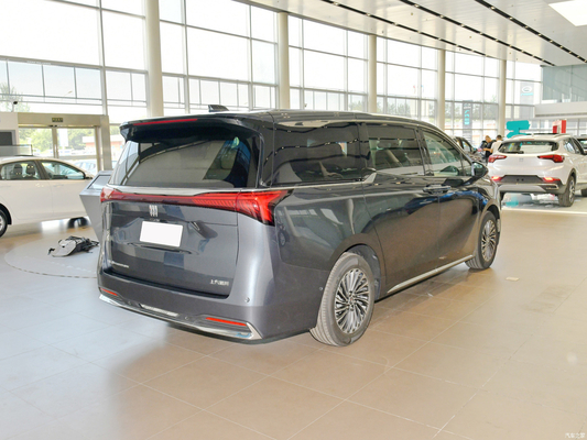 バイック・センチュリー2023 MPV 2.0T 5ドア7座 電気駐車ブレーキ