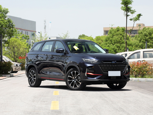 5ドア5シートSUV 2023 チャンガンオシャンX7プラス ガソリンカー 4730*1870*1720mm寸法