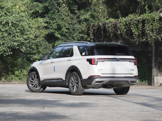 2023年のECOBOOST 285SUVのパワーを解放する 6人座6輪駆動ターボエンジン