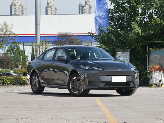 燃料タイプ ハイブリッド チャンガン A05 プラグイン ハイブリッド 車 5 席 3 箱 2024
