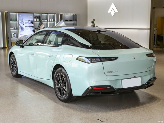 2023 GAC Aion Hyper GT 560 後輪駆動ハイブリッドエネルギー自動車 5 座席