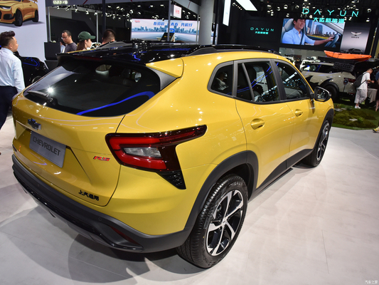 135KW 左方向チェブロセイカー コンパクトSUV 1.5T CVT RS ハニーコム ガソリンカー メイド