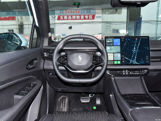 2023年 LIVAN7 チユエ・エディション 5ドア5座のSUV 450KMの走行距離と4690*1892*1650mmのボディ