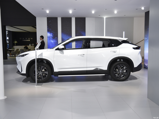 ハイブリッドSUV DongfengSKY2023 PRO バージョン 燃料型 ハイブリッド 445KM バッテリー寿命