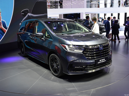 電気フロントウィンドウとカーエンターテインメントシステム 2024 ホンダ オデッセイ 2.0 ルイ エンジェイド エディション 5ドア7人乗りSUV