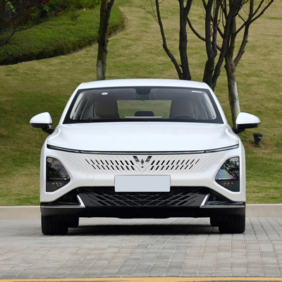 ウーリング・シンガング 2023 150 アドバンスト・ハイブリッド セダン 4ドア 5座 105KM 純電気走行距離