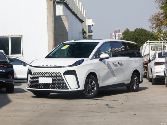 LEDヘッドライト 2023 MAXUS G70 2.0T MPV フロントホイール駆動のオートマティック・ラグジュアリー・バージョン