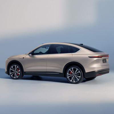 2023 Nio EC7 高級電動車 5席 635km 100kwh 150kwh 画像として 最大速度 KM/h 200