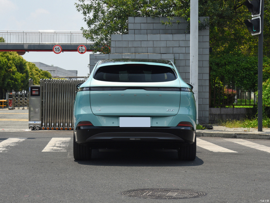 580kmの長距離と755kmの最高速度 2023 Xpeng G6 電動車 218KWのモーターパワー