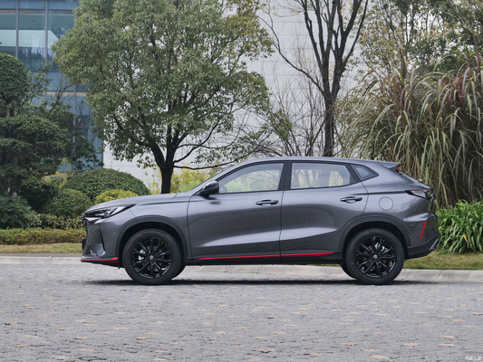 2024年 チャンガンX7Plus 1.5T DCT自動ガソリンカー 最大速度205km/h