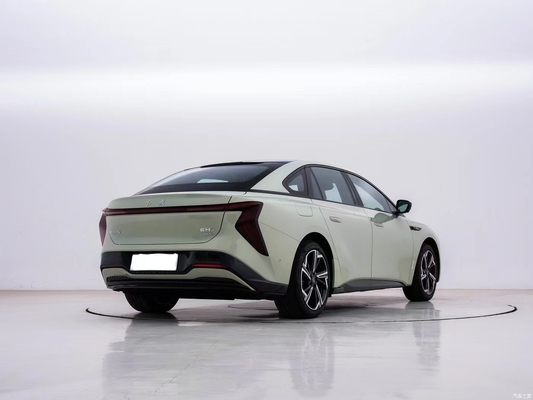 2024年 香港EH7 760 Pro 4輪駆動 4ドア5座乗用車体構造