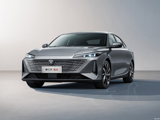 チャンガン・エードオ 2024 1.5T GDI オートマティック フラグシップ ガソリンカー 安価 4ドア 5席