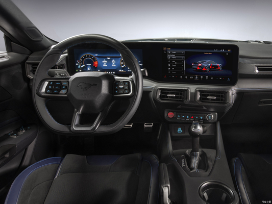 左駆動 Mustang 2024 5.0L V8 ダークホース 輸入ハードトップスポーツカー 4821*1917*1401