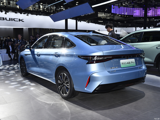 2024年 チェリーフェンユンA8 127 ユフェンエディション プラグインハイブリッド 127km 純電気走行距離