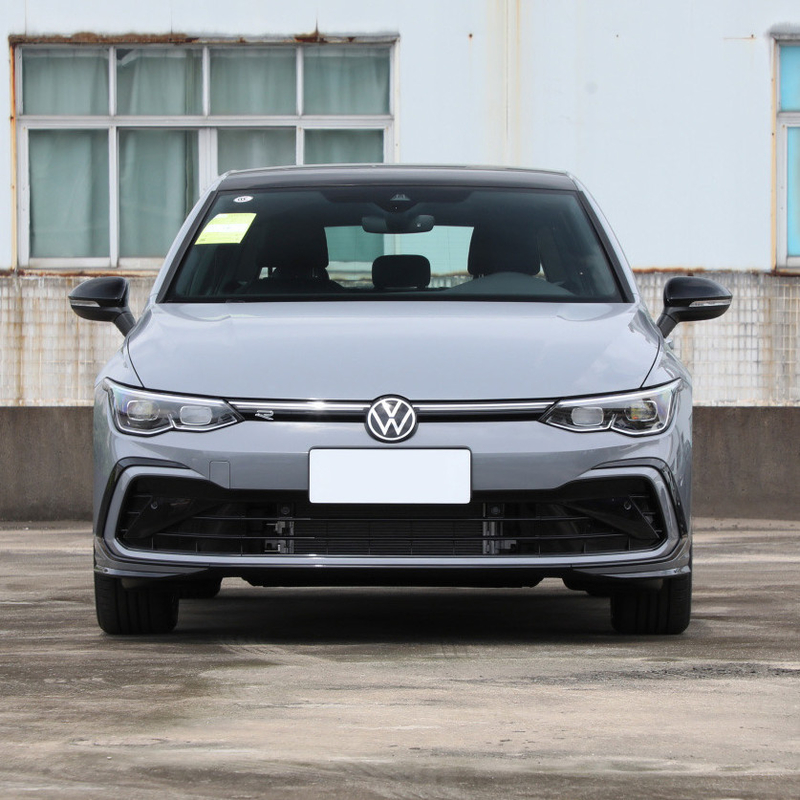 2023ゴルフ・フェイスリフト208TSL DSG PRO LED昼間ライト付き小型SUV