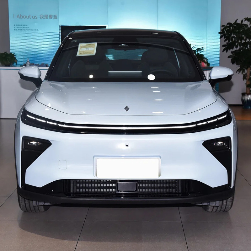 2023年 LIVAN7 チユエ・エディション 5ドア5座のSUV 450KMの走行距離と4690*1892*1650mmのボディ